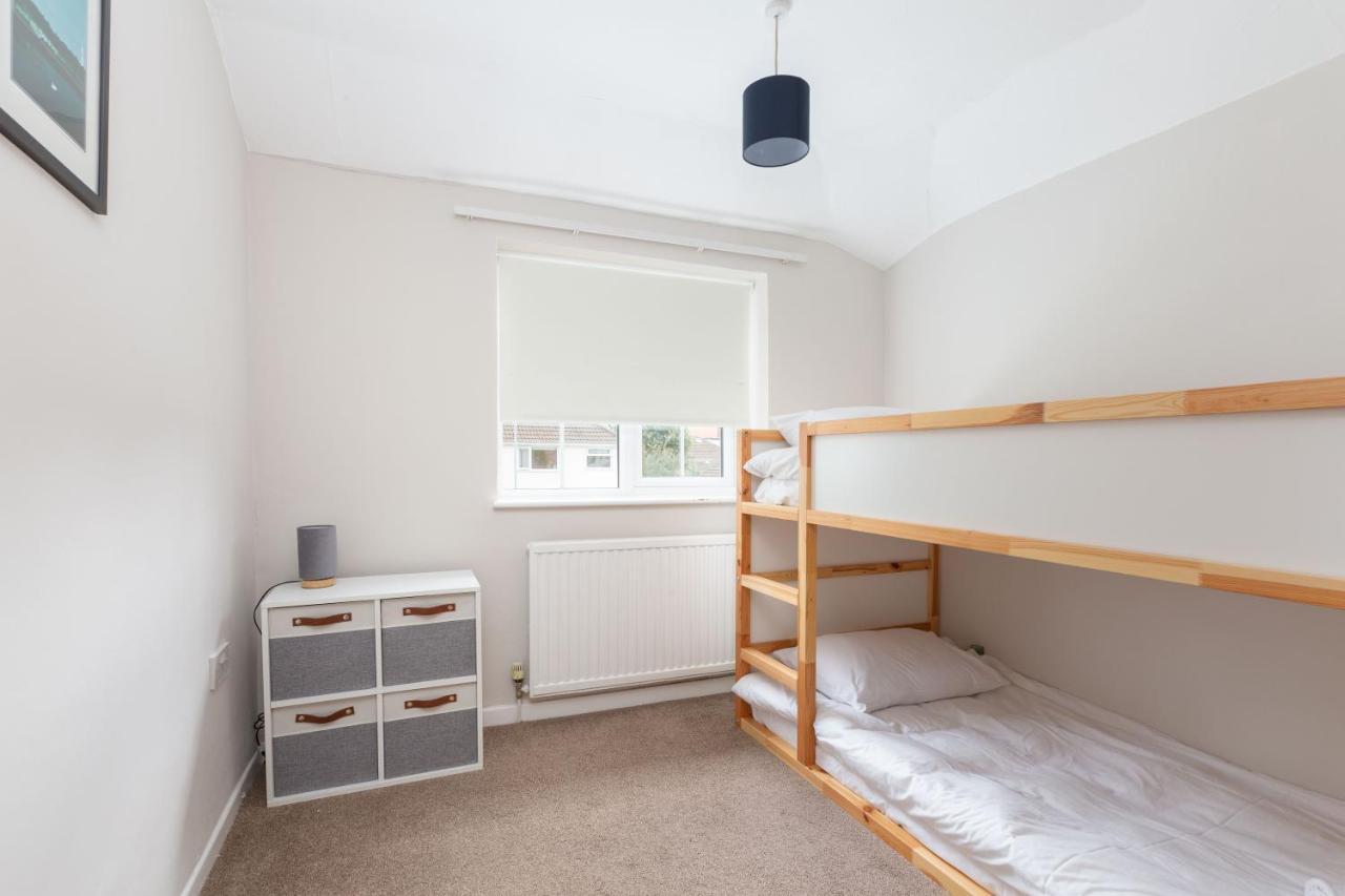 Charles Alexander Short Stay - Moorway House Poulton-le-Fylde Exteriör bild