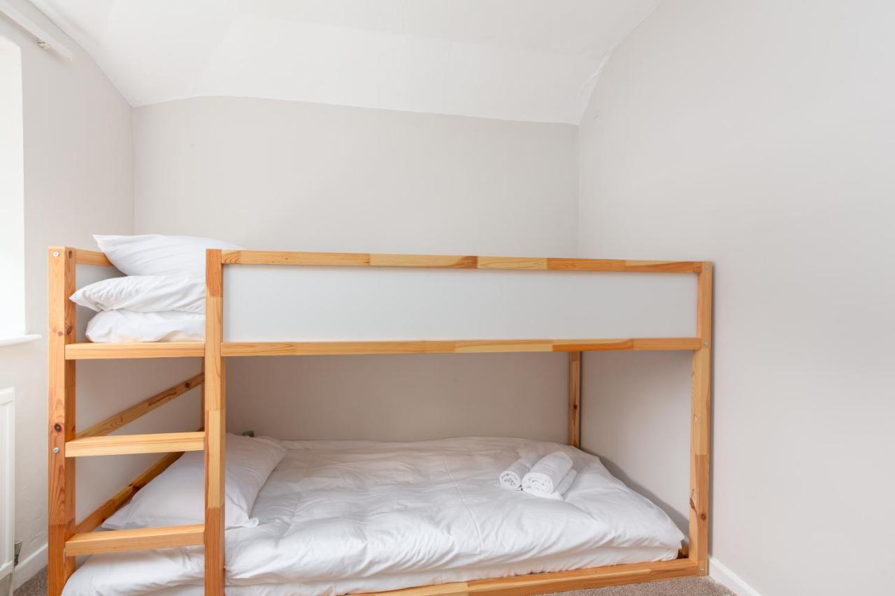 Charles Alexander Short Stay - Moorway House Poulton-le-Fylde Exteriör bild